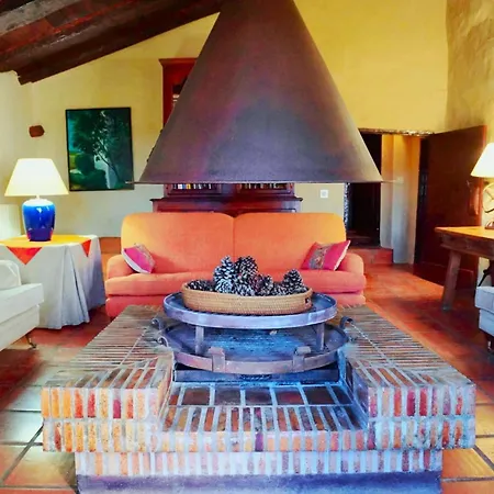 Masia La Sazadilla Con Piscina *