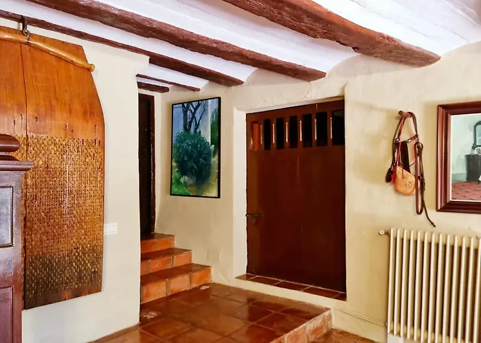 Masia La Sazadilla Con Piscina シャレー