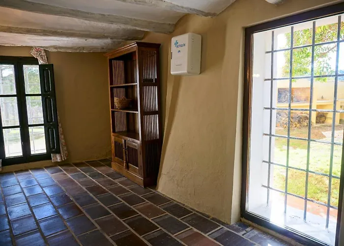 Masia La Sazadilla Con Piscina *