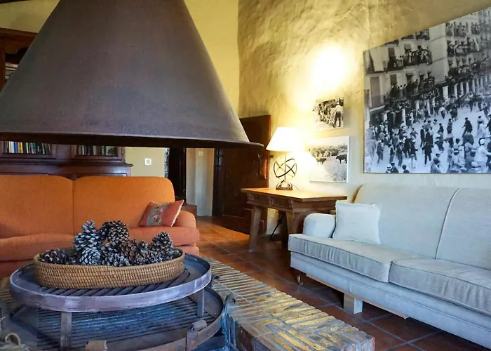 Masia La Sazadilla Con Piscina シャレー *