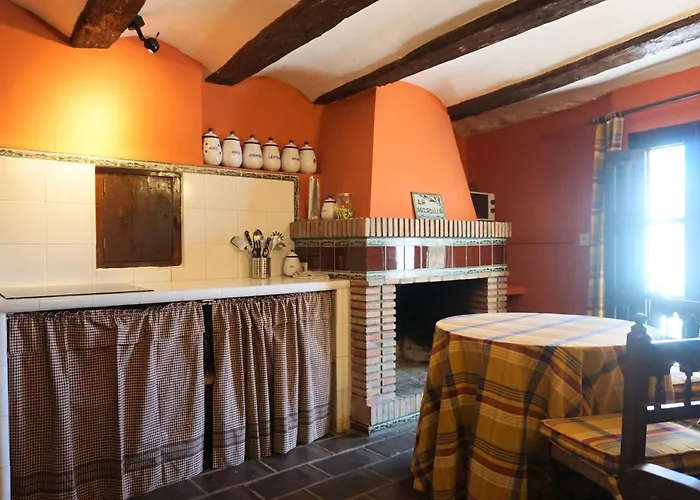 シャレー Masia La Sazadilla Con Piscina Albentosa