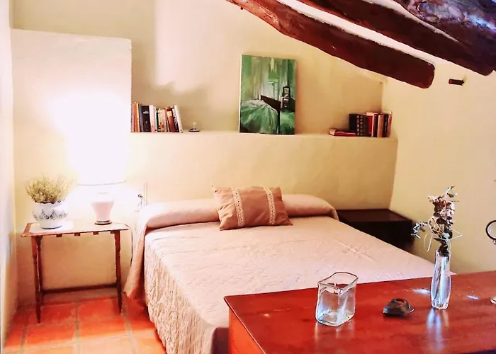 Masia La Sazadilla Con Piscina * Albentosa