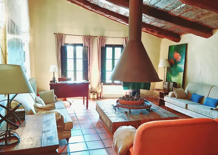 Masia La Sazadilla Con Piscina シャレー